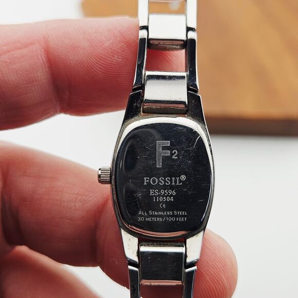 Fossil Women's Silver Tone Minimalist Watch Bracelet Link Band Simple ES-9596 - Picture 6 of 7